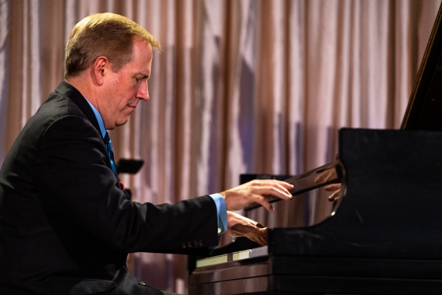 Richard Dowling performing on a Steinway at the College’s 8th Annual Steinway Artist Concert. (Photo by Margo Reed)